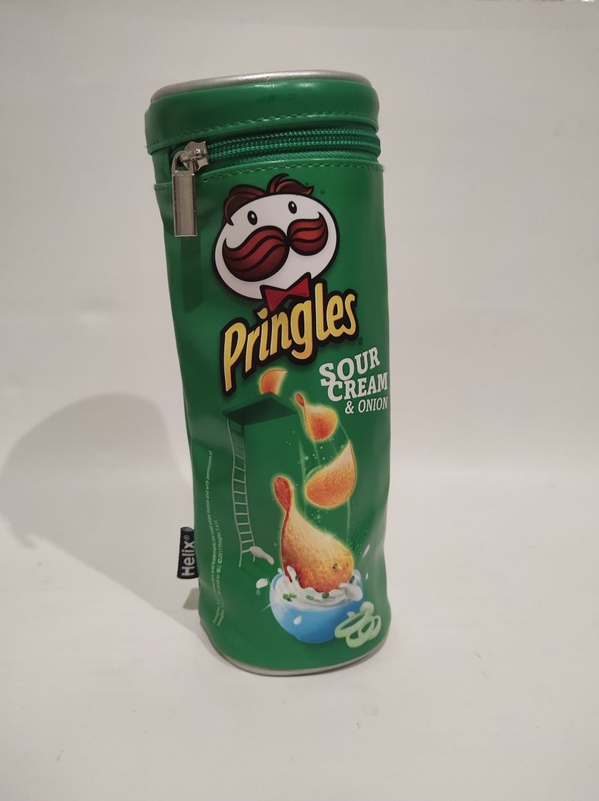 Пенал для шкільного приладдя Helix, у вигляді банки Pringles