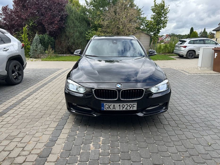 BMW Seria 3 BMW Seria 3 318d Touring