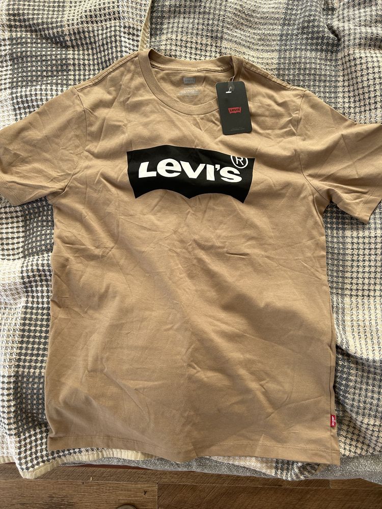 футболка Levi’s S