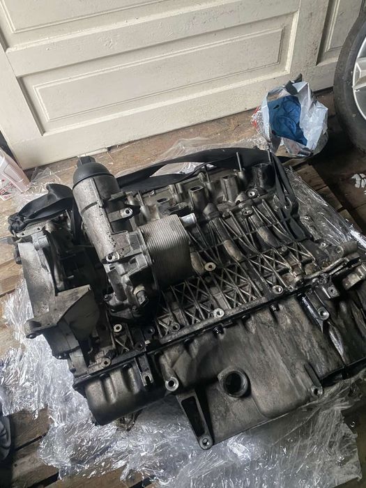 Мотор М57 N2 3.50D 2 турбины американець Срочно,