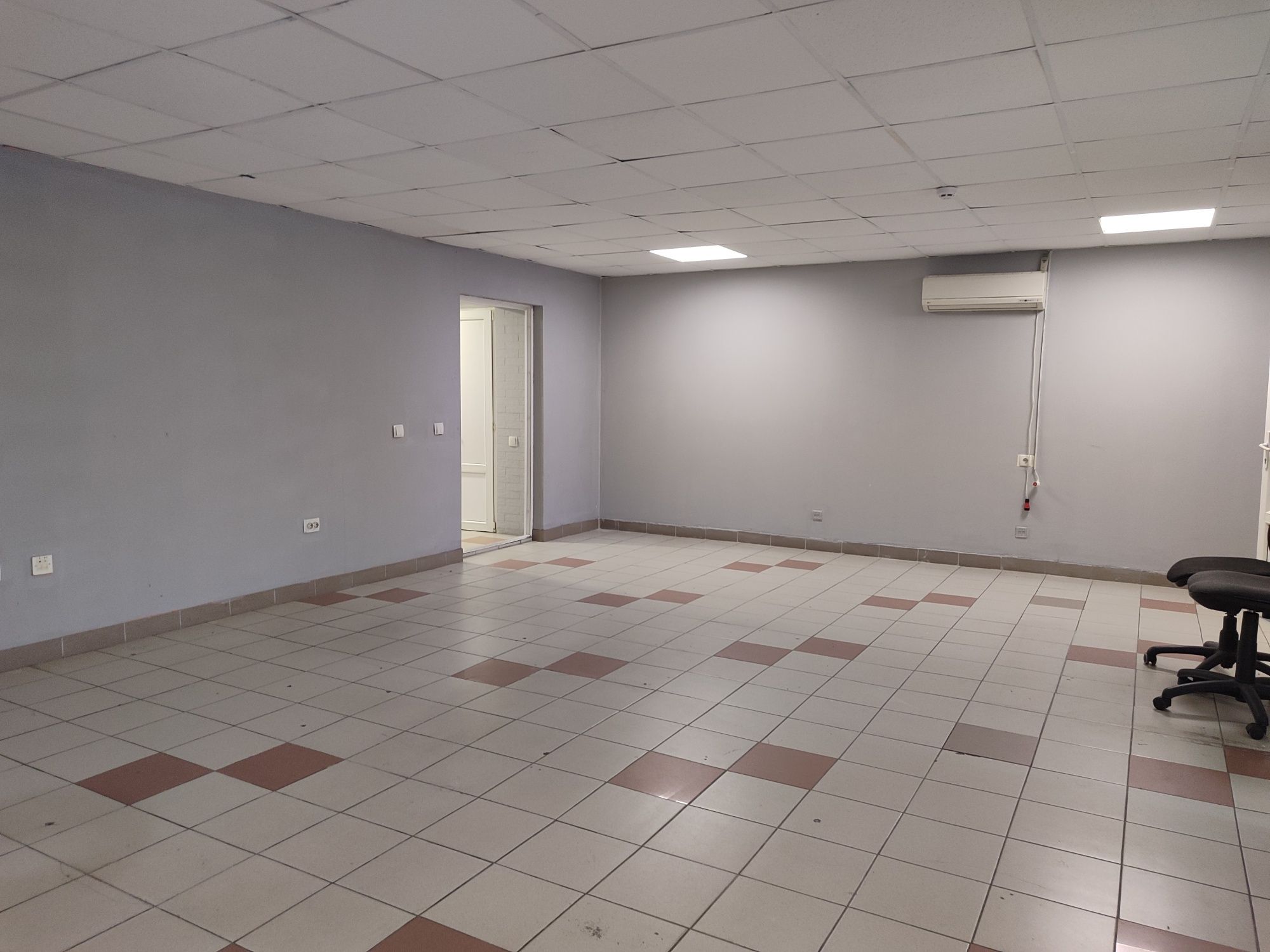 Оренда Приміщення, 80 м², Урожай