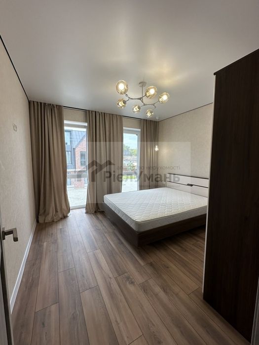 Здається дуплекс| Ріверсайд