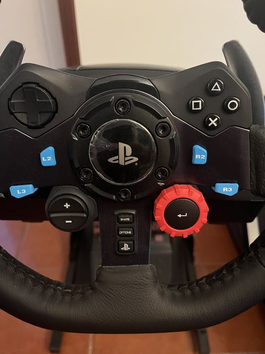 Volante G29 e pedais (sem suporte)