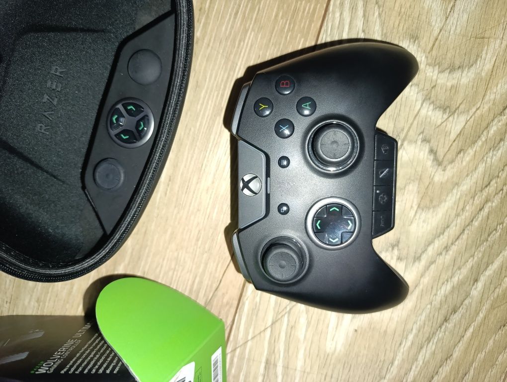 Razer Wolverine Ultimate Xbox One Controller Remote Control
