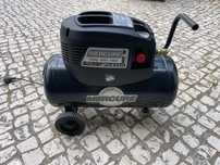 Compressor 24 l - 1.5 cv como novo
