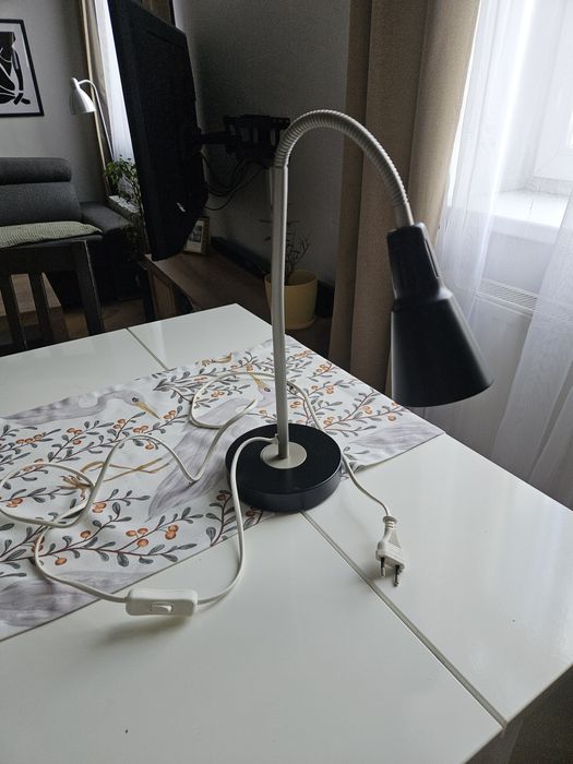 Lampka biurkowa IKEA Kvart + żarówka