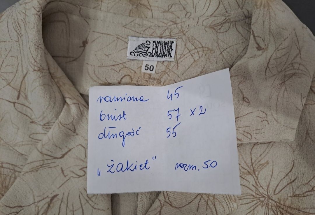 Garsonka, żakiet przewiewny r.50.
