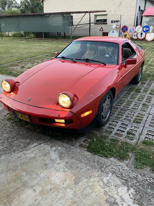 Porsche 928S 4,7 1984