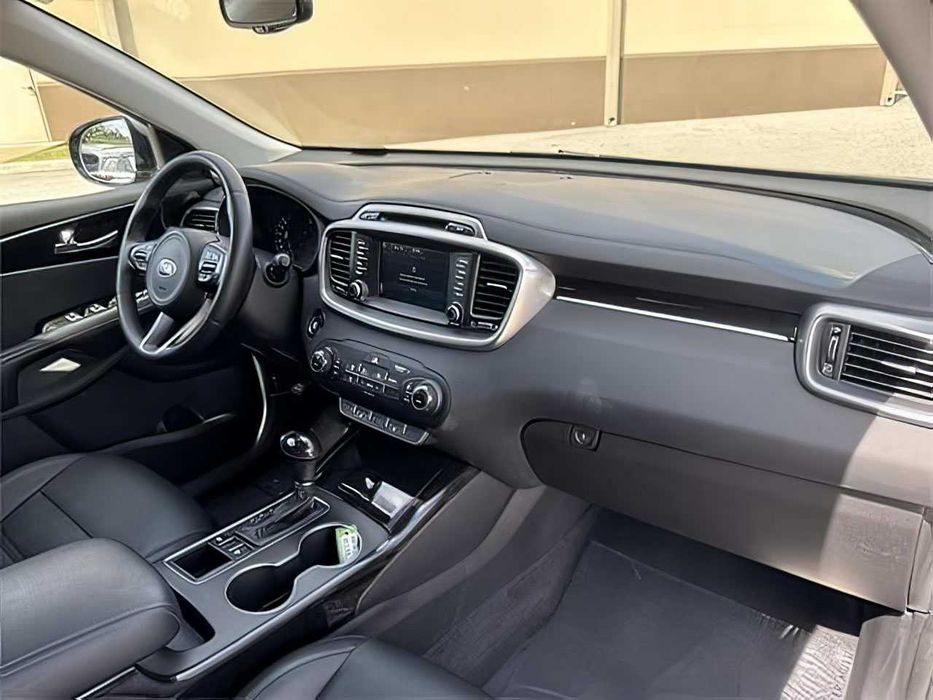 Kia Sorento      2017