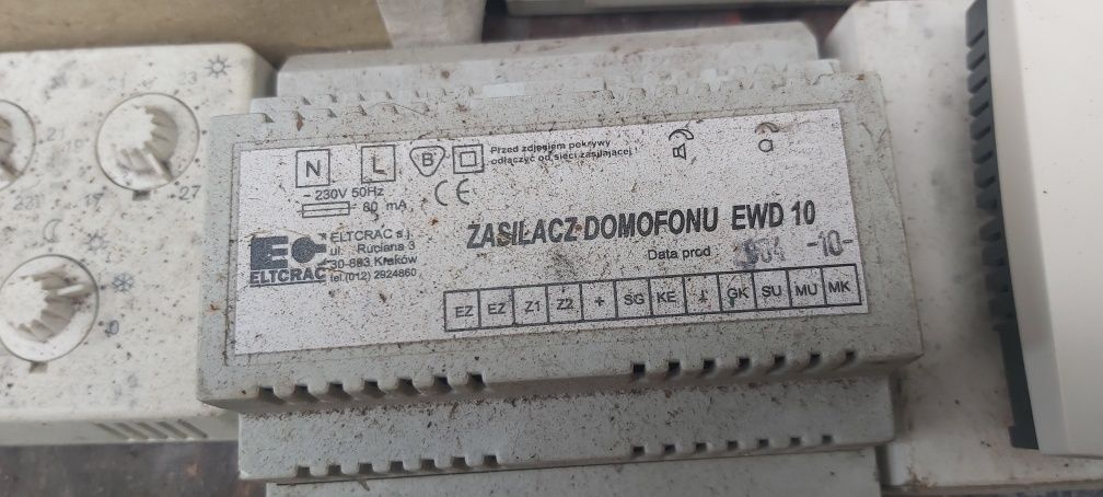 Stabilizator temperatury  i inne