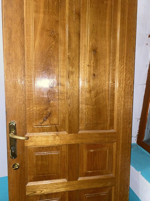 Двері б/у в хорошому стані дві пари