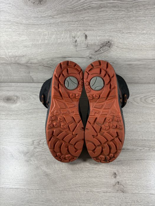 Lowa Milo GTX підліткові кросівки утеплені 38 розмір