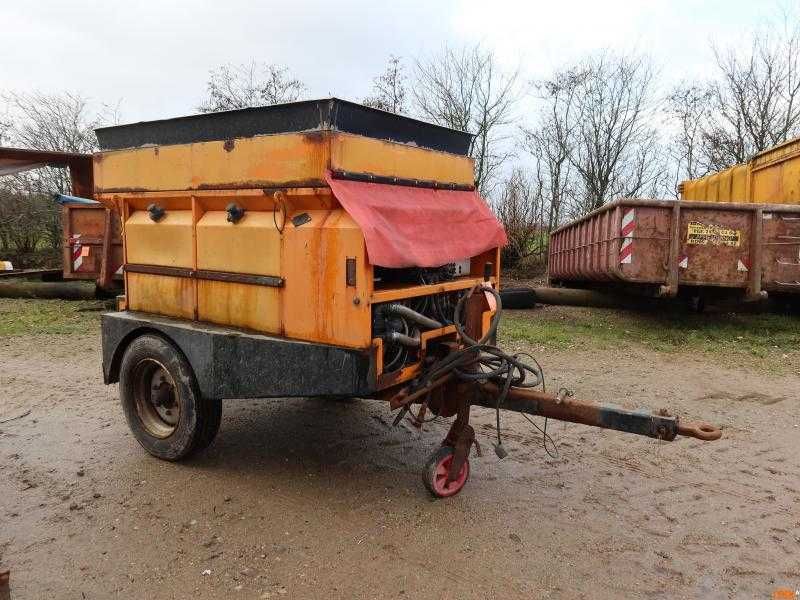 Piaskarka Solarka Posypywarka Epoke S2400ES Schmidt Taśma