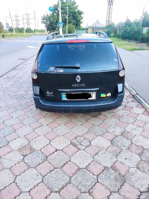 Рено Меган 1,6 бензин.