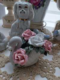 Łabędź,  ptak , kwiaty , porcelana figurka