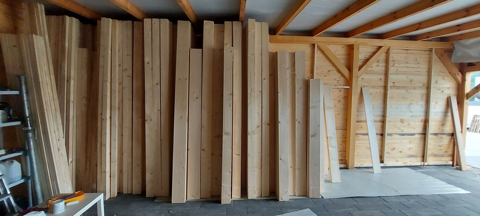 Deska świerkowa heblowana 10x2