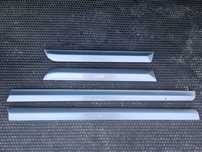 Listwa Listwy Drzwi S-Line Dolne Srebrne Komplet Audi A4 B6 B7 Oryginalne