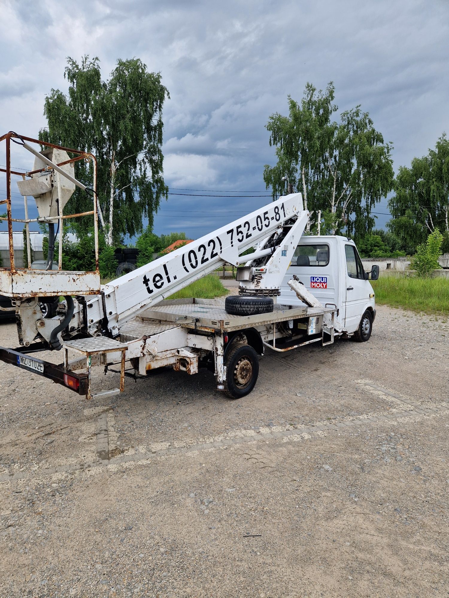 Podnośnik koszowy GSR 200T
