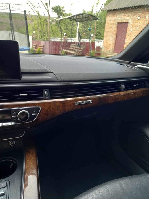 Ауді А5 2019р 2л бензин