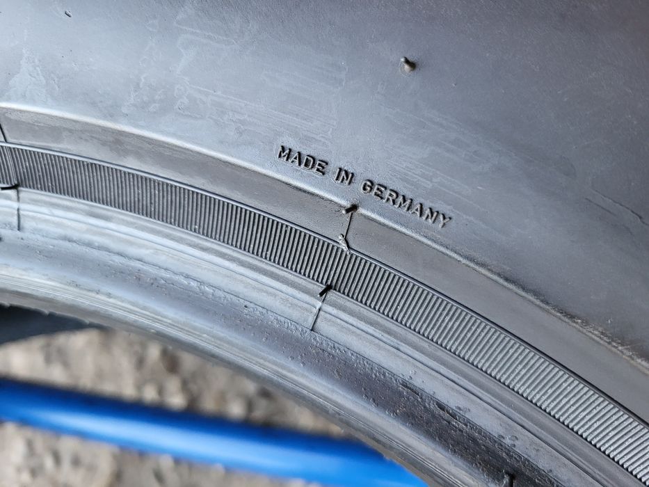 225/60/18 R18 Pirelli Sottozero 3 4шт ціна за 1шт зима шини