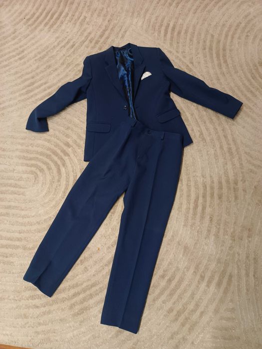 Garnitur dziecięcy 146-152cm