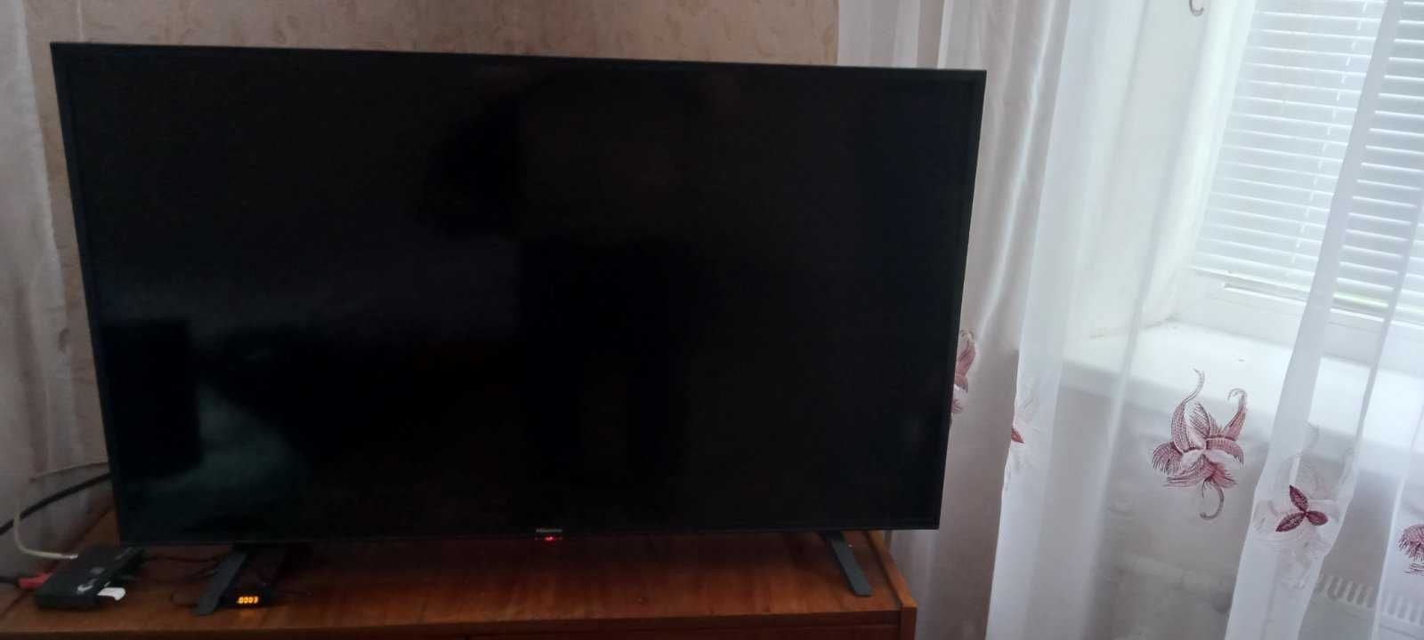 Телевизор Hisense 43