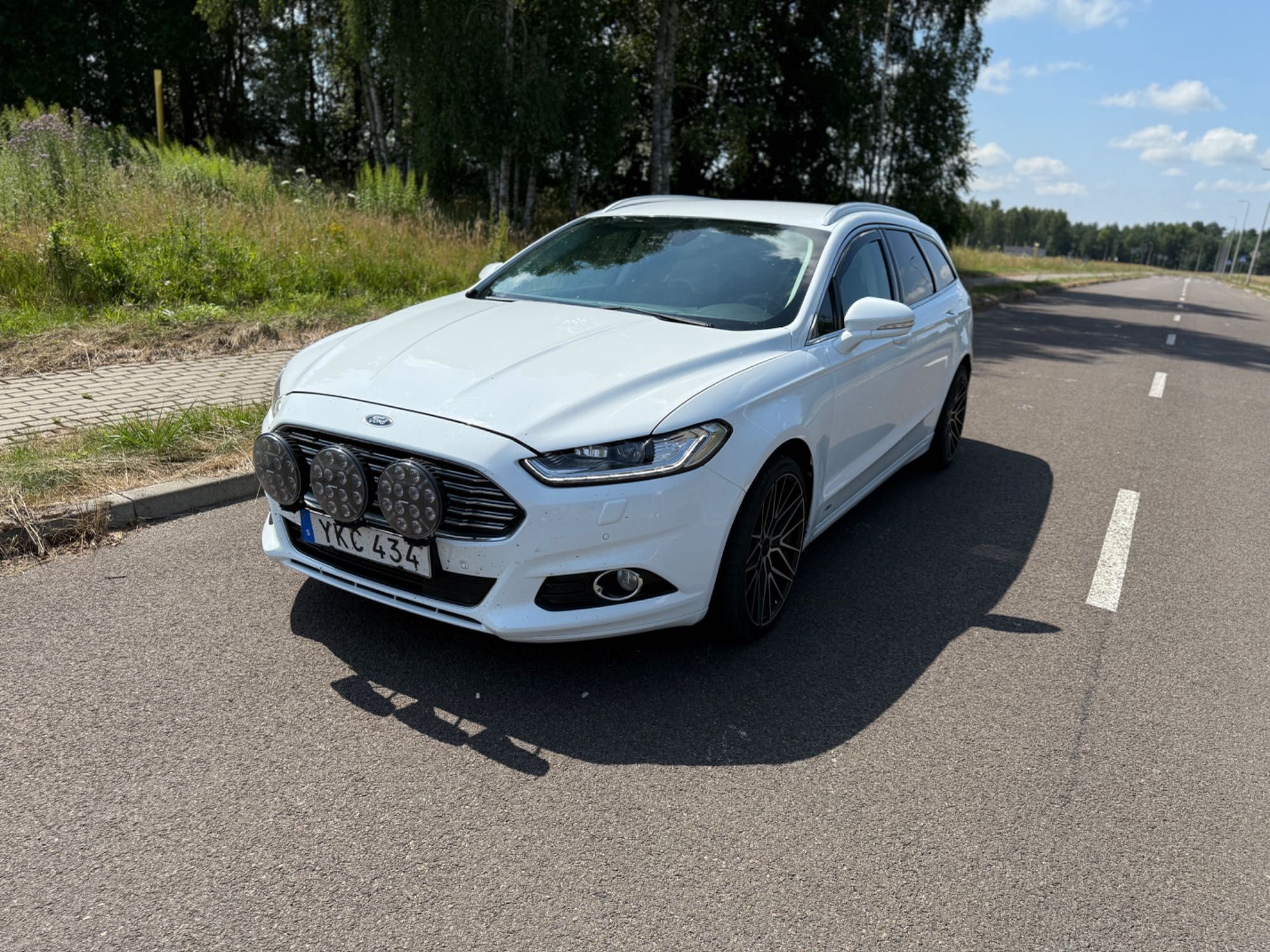 Ford Mondeo 2.0 tdci AWD hak