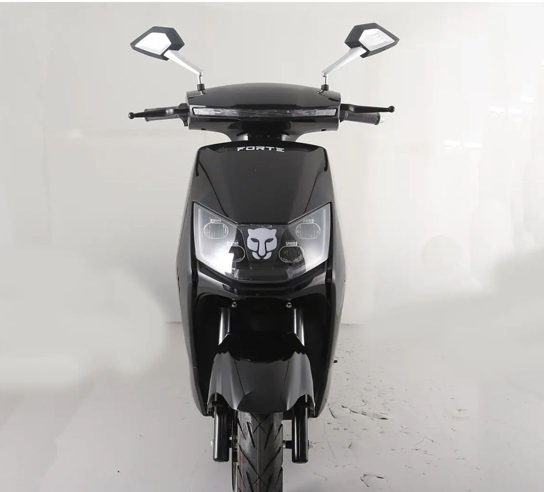 Скутер акумуляторний FORTE T3 Чорний