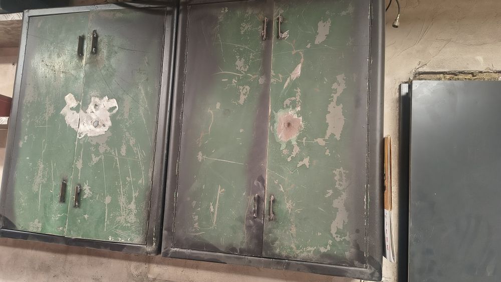 Szafki metalowe do garażu warsztatu warsztatowe