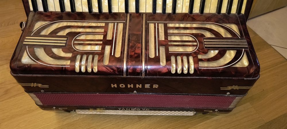 Akordeon Hohner 120 basów