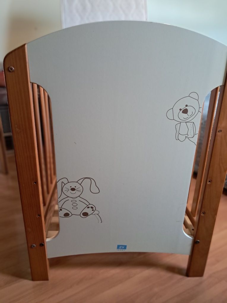 Cama grades ZY com colchão