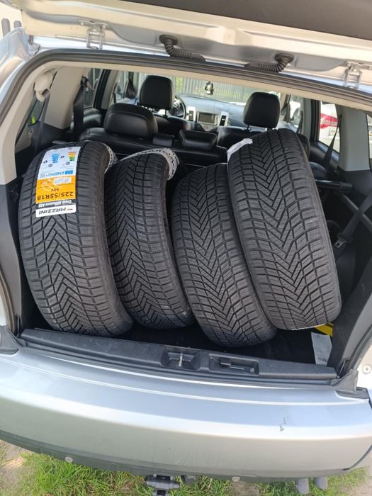 Citroen CCrosser 2009r 7 osobowy zadbany