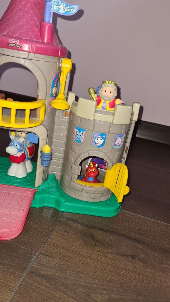 Zamek fisher price