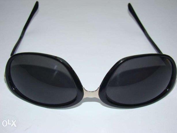 Óculos de Sol usados