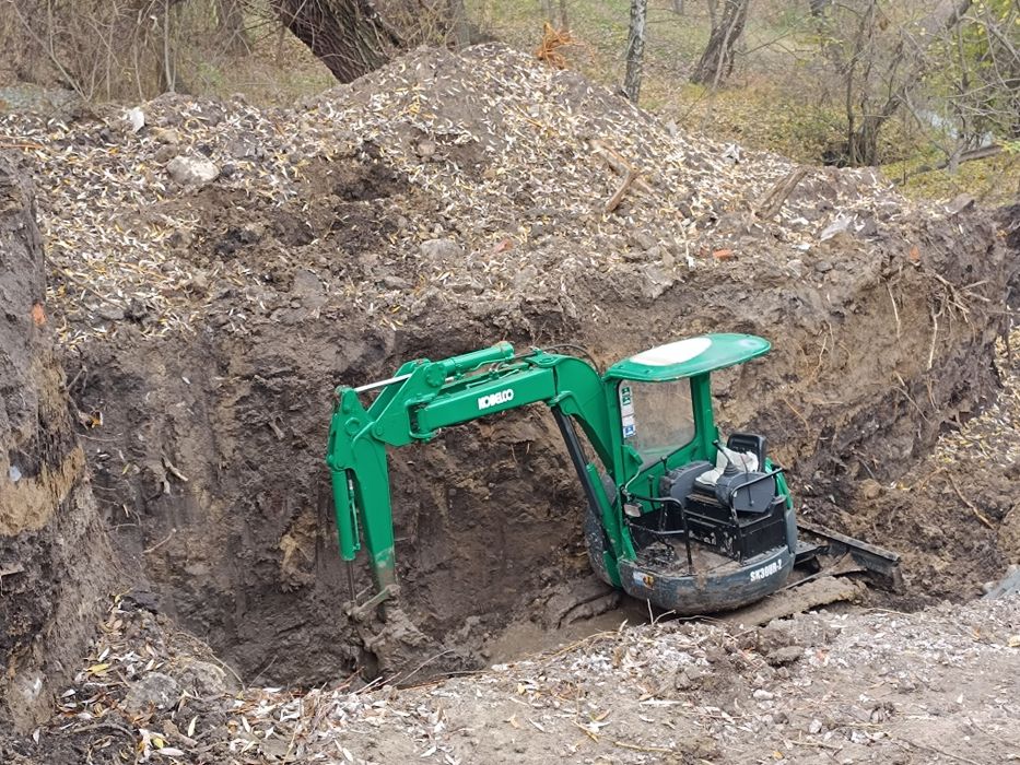 Экскаватор мини,ексковатор міні по Україні,аренда по областям на еваку