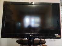 Телевизор LG 37 дюймов