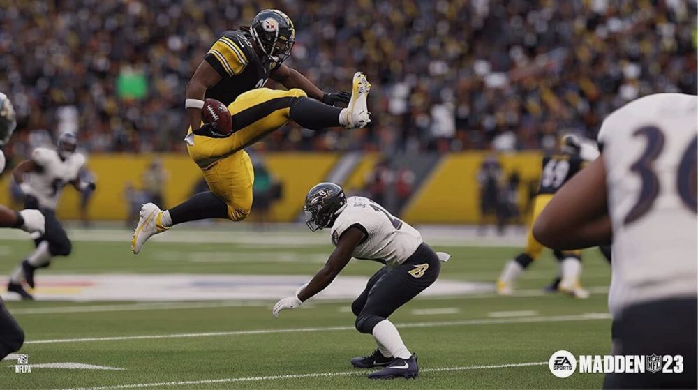 Акція! Гра Madden NFL 23 Xbox Series X