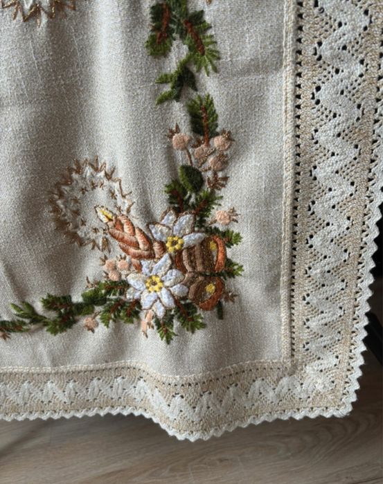 Obrus swiateczny 80x80