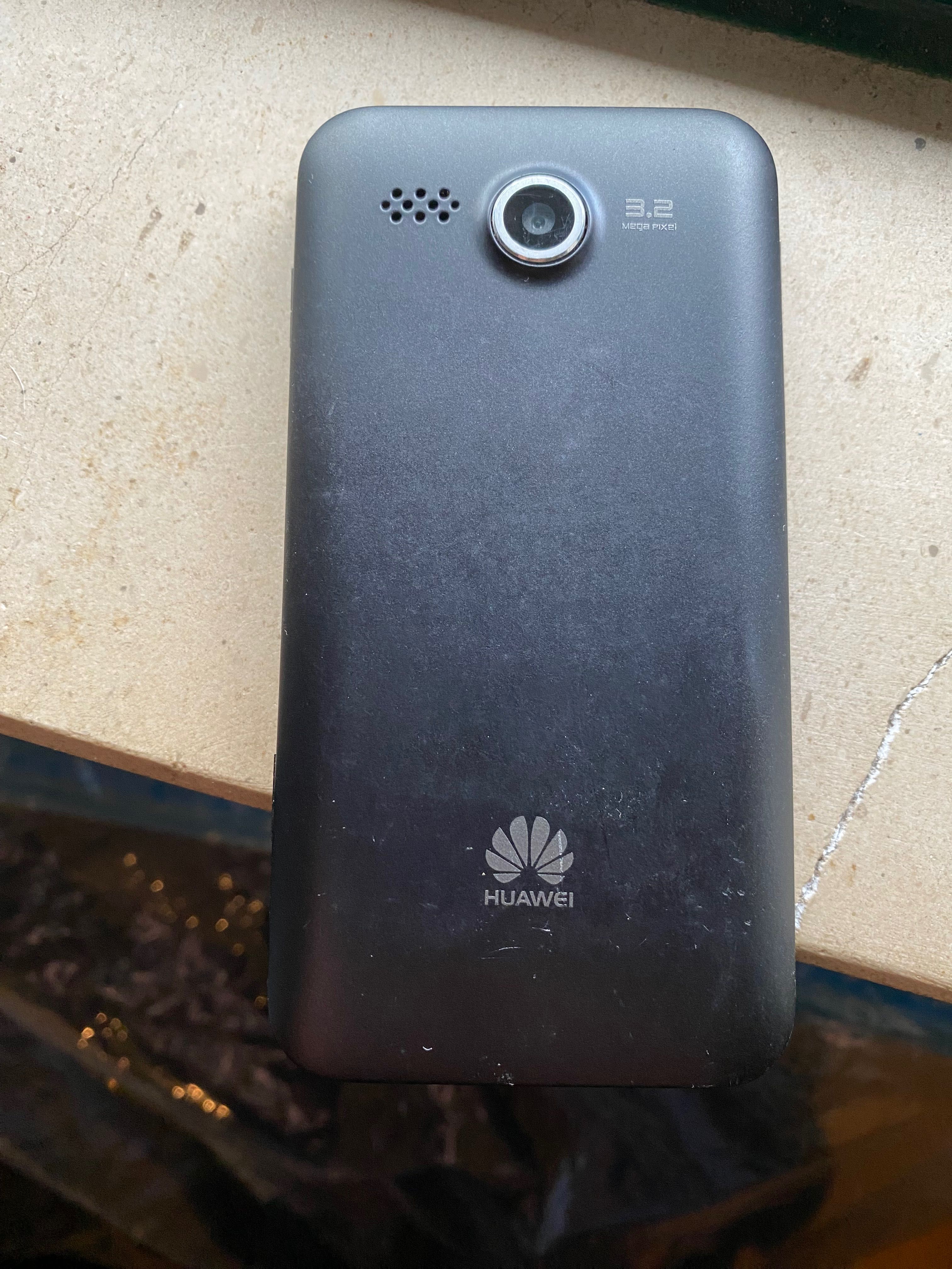 Telemóvel huawei para desocupar