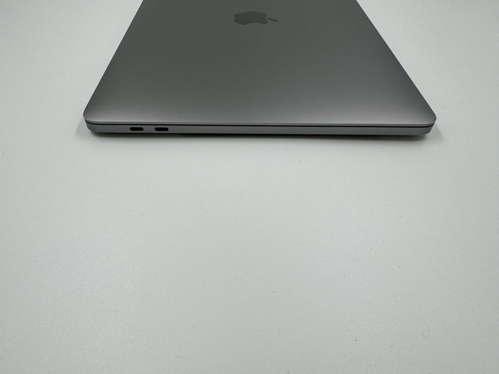 Apple MacBook Pro 13 2019 i5 16GB RAM 512GB SSD il4932
