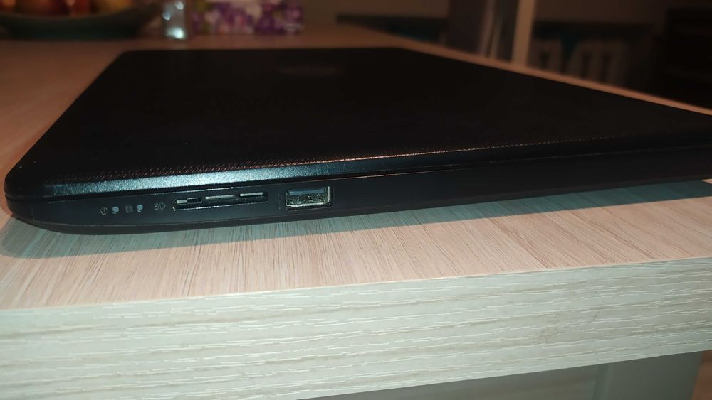 Sprzedam laptopa HP