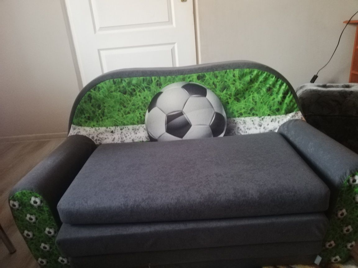 Sprzedam rozkładana sofę dla dzieci
