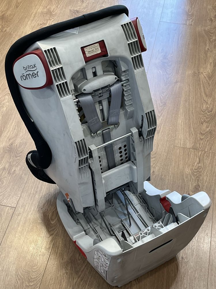 Автокрісло Britax Römer King ll