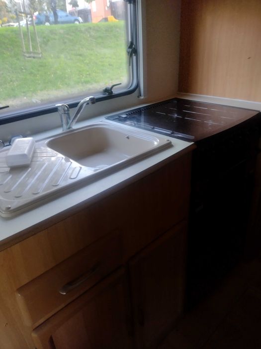 Sprzedam przyczepę kempingową Avondale z przedsionkiem