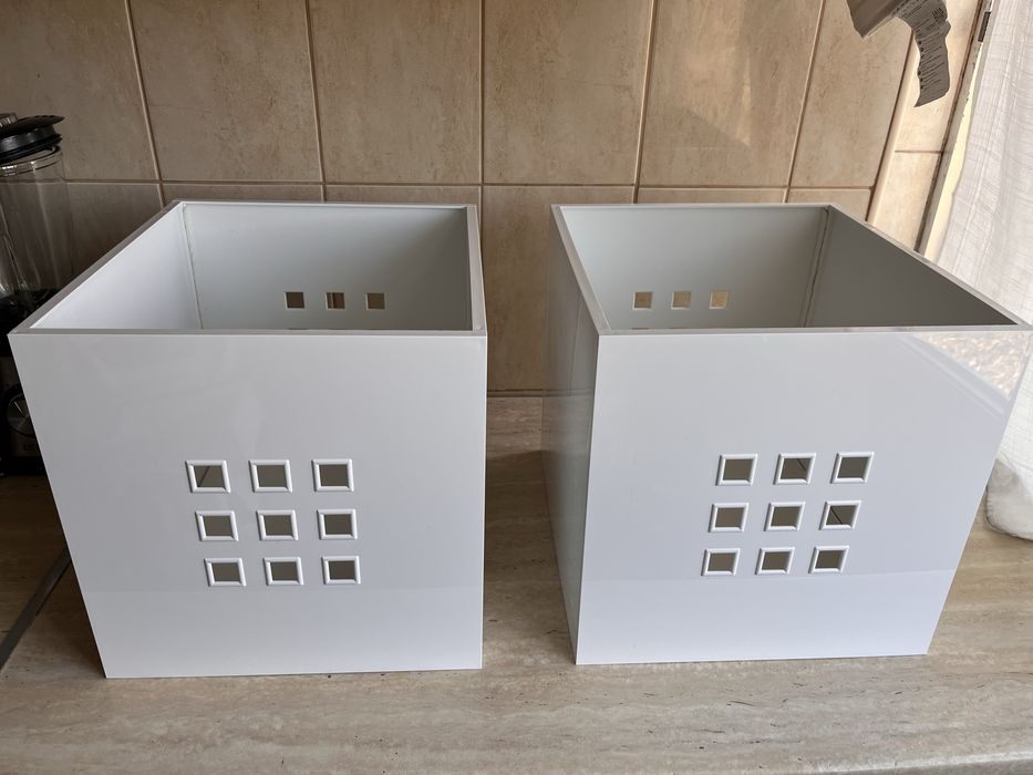 2 caixas ikea kallax
