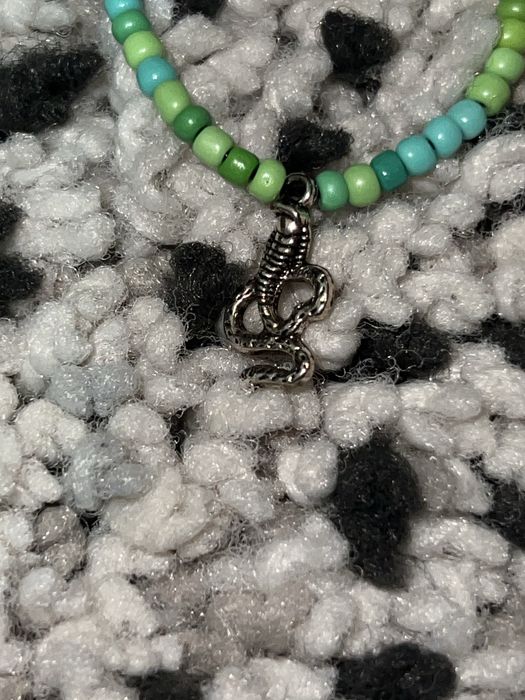 Pulseira ajustável em tons de verde