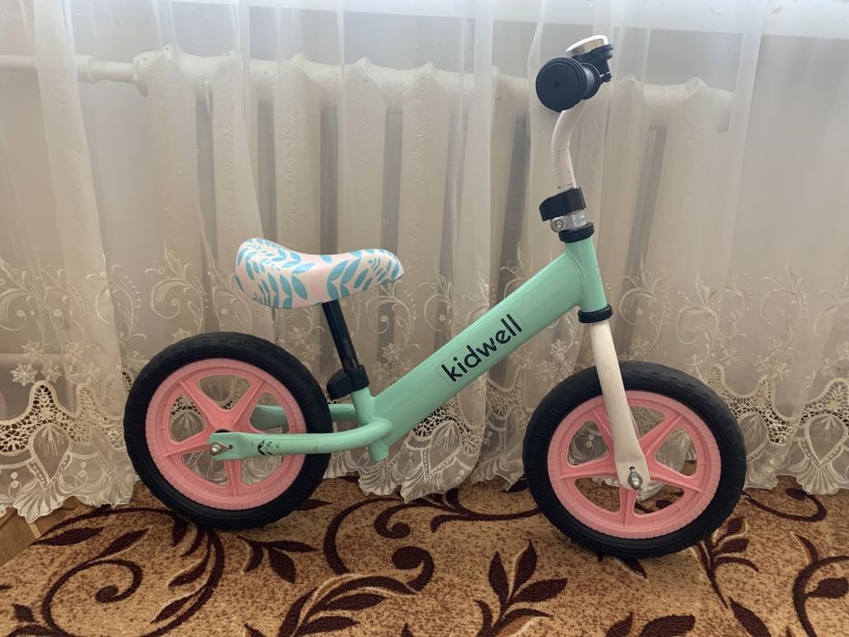 Біговел дитячий