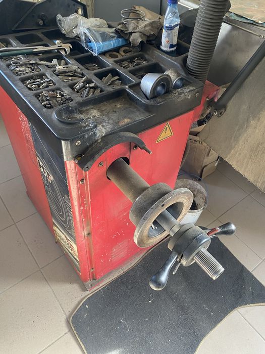 Балансувальний верстат Bright