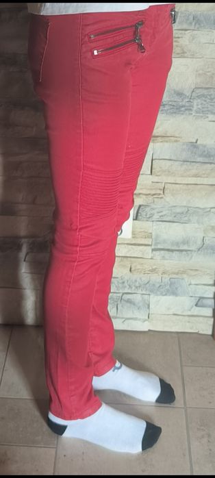 Czerwone spodnie biodrówki Stradivarius rozmiar S