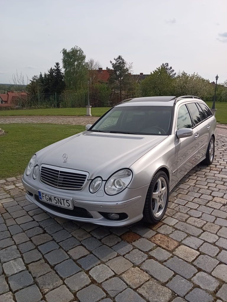 Mercedes W211 E500 4Matic